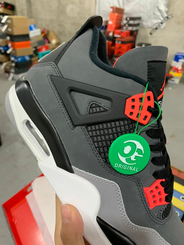AJ4