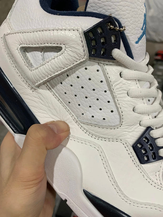 Air Jordan 4 Retro Columbia (2015）