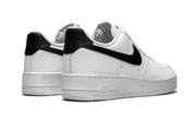 '07 White Black Pebbled Leather