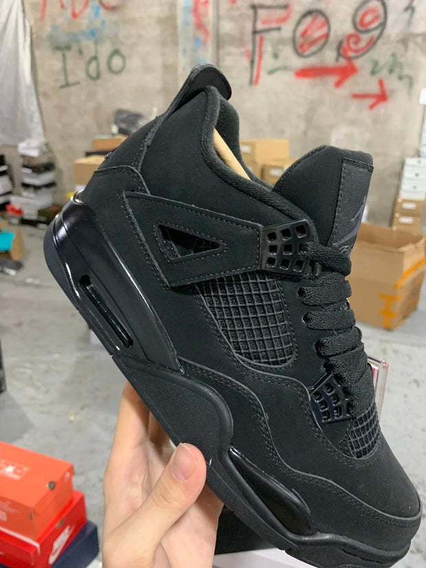 Air Jordan 4 Retro black cat