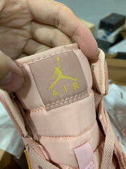 Air Jordan 1 Mid