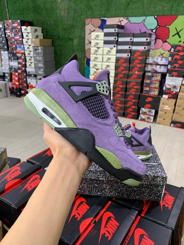 Air Jordan 4 Retro