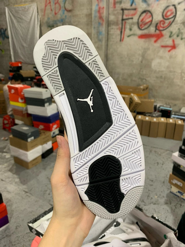 Air Jordan 4 Retro Military Black