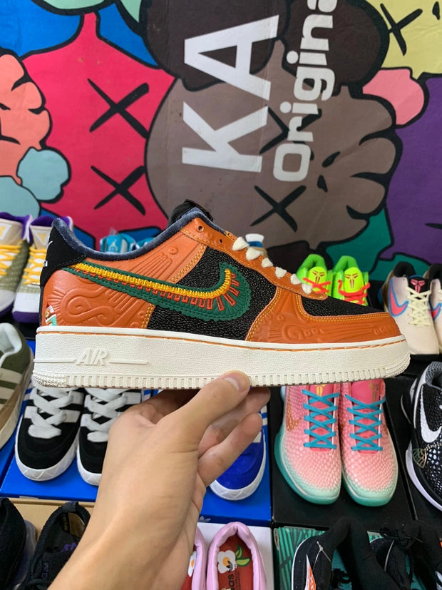 Air Force 1 '07 Low Siempre Familia