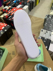 OFF-WHITE Out Of Office OW