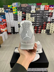 Air Jordan 4 Retro "Frozen Moments"