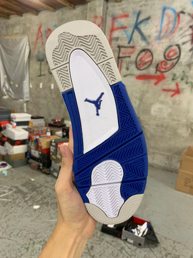 Air Jordan 4 "Motorsport"
