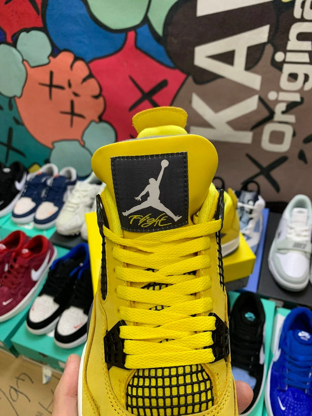 Air Jordan 4 Retro Lighting