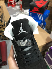 Air Jordan 5 Retro Oreo
