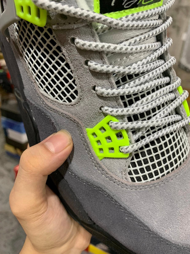 Air Jordan 4 Retro LE "Air Max 95 Neon
