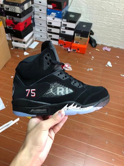 75 Air Jordan 5 SE“ Psg” 2.0