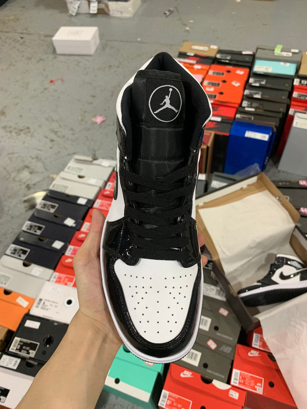Air Jordan 1 Mid