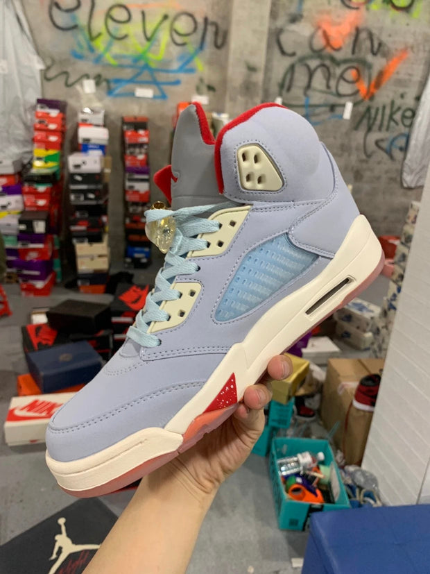 Air Jordan 5 x Trophy Room