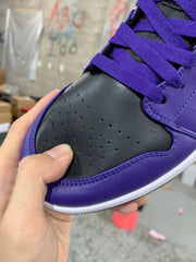 Air Jordan 1 Mid "Purple Black”
