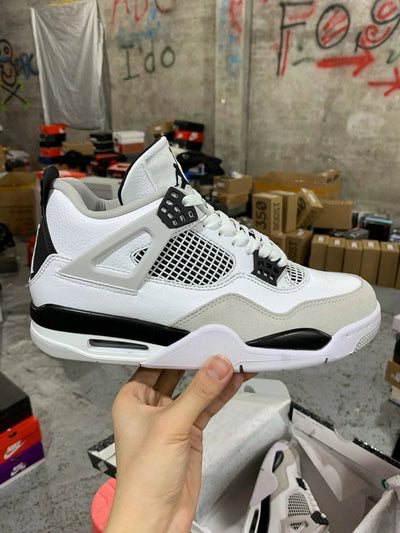 Air Jordan 4 Retro Military Black