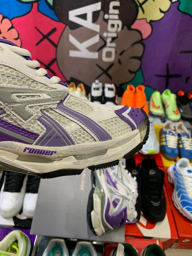 BALENCIAGA Runner Sneaker