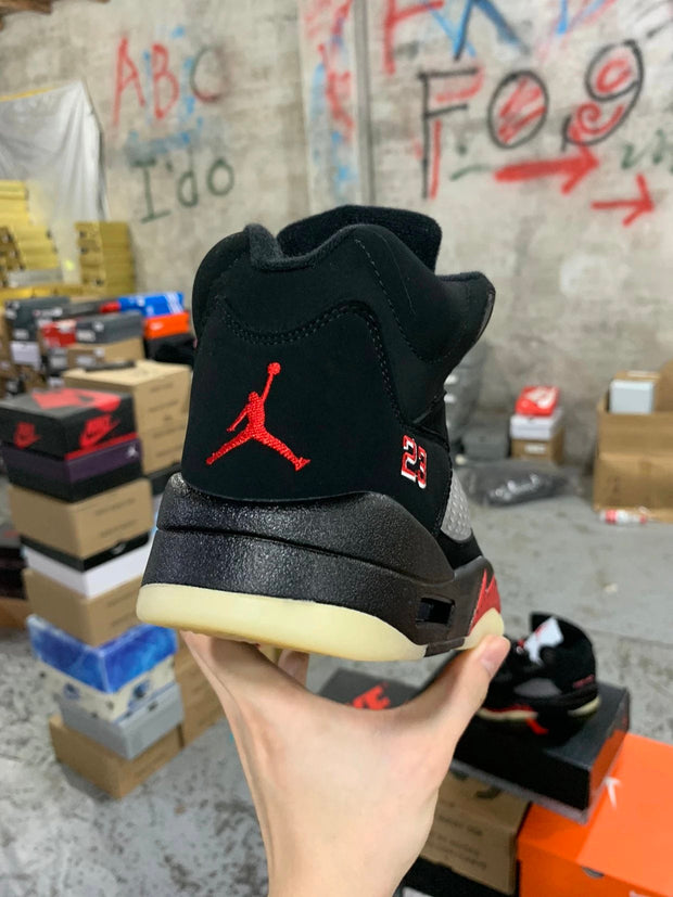Air Jordan 5 Retro Black Metallic Silver (GS)