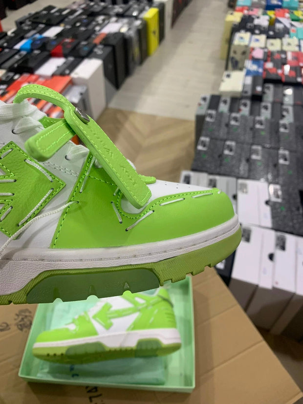 OFF-WHITE Out Of Office OW