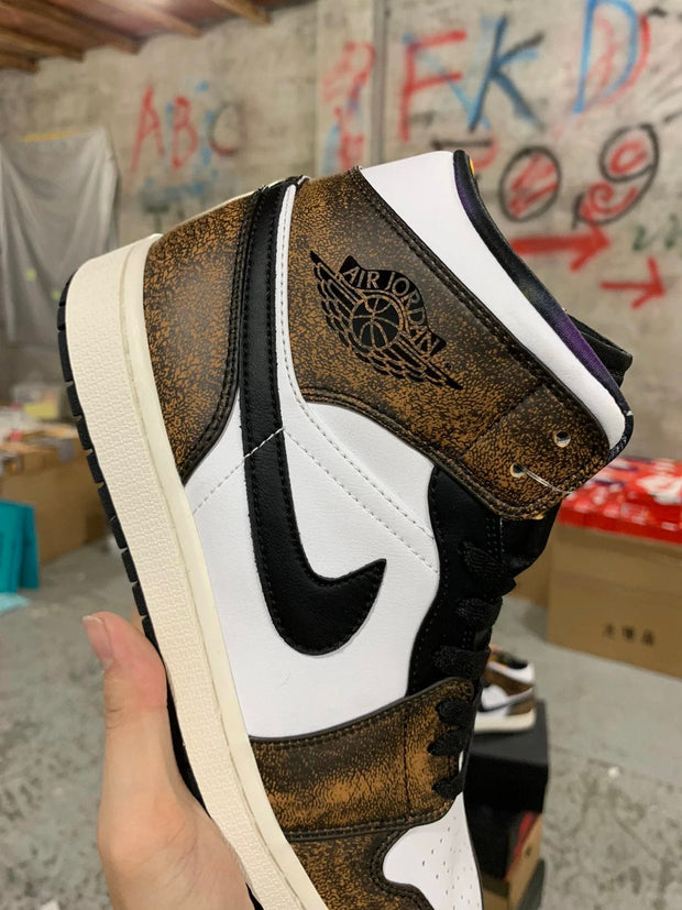 Air Jordan 1 Mid Wear Away