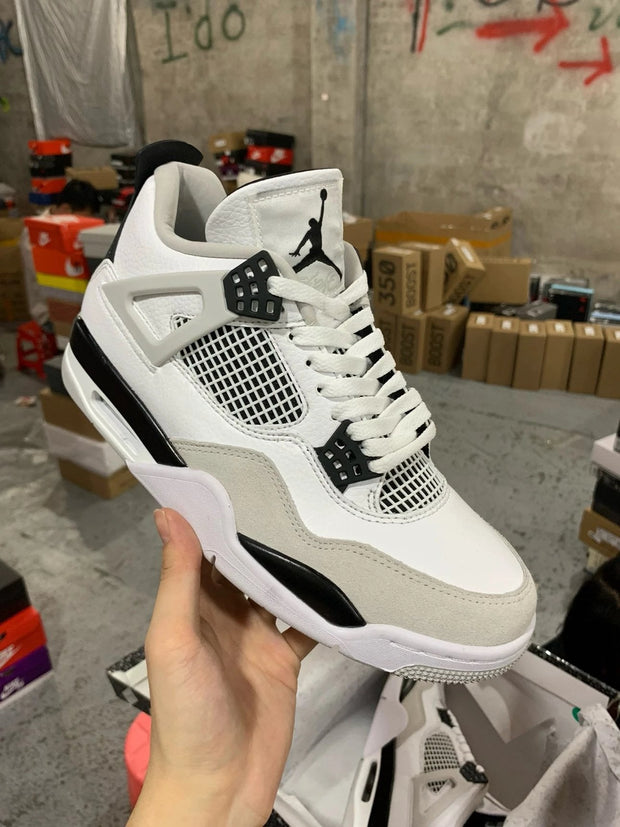 Air Jordan 4 Retro Military Black