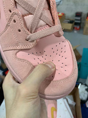 Air Jordan 1 Mid