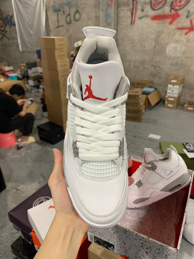 Air Jordan 4 “Tech White
