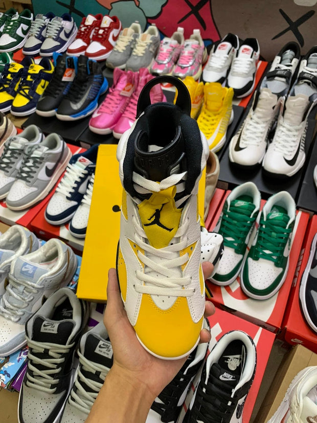 Air Jordan 6 Retro "Yellow Ochre"