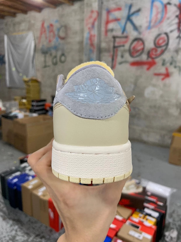 Off-White x Air Jordan 1 Retro Low White