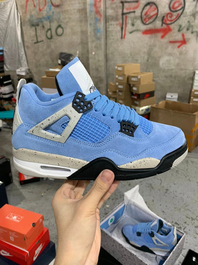 Air Jordan 4 Retro "University Blue "