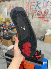 Air Jordan 4 Retro "Red Thunder"