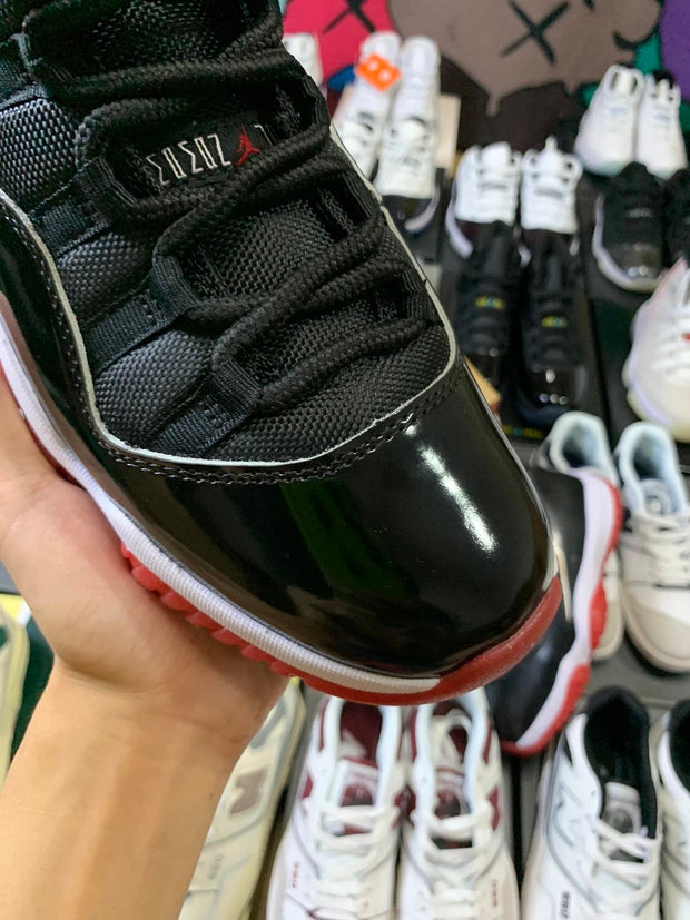Air Jordan 11