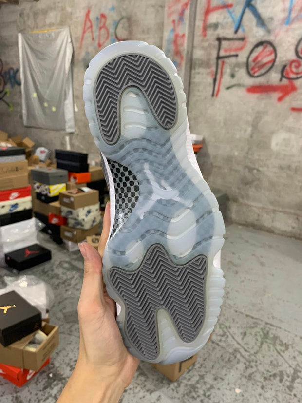 Air Jordan 11 Retro "Cool Grey"
