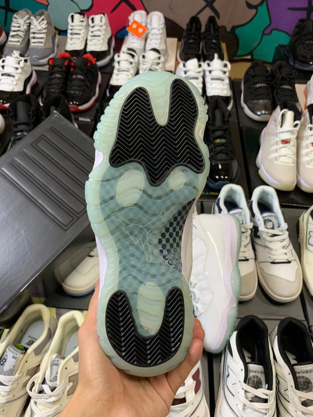 Air Jordan 11