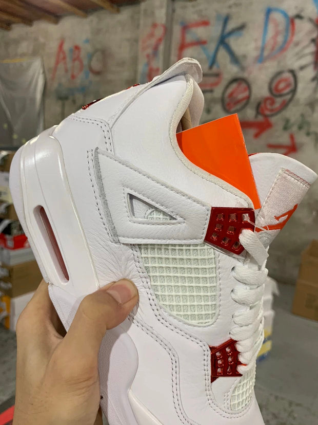 Air Jordan 4 "Orange Metallic ’