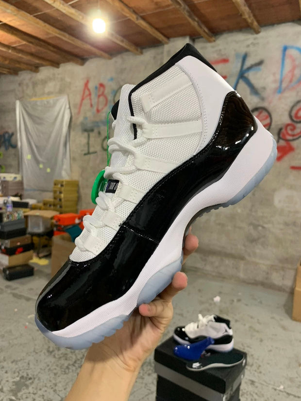 Air Jordan 11 “Concord”