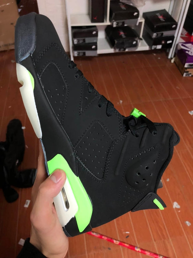 Air Jordan 6 Retro