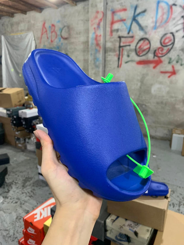 AD originals Yeezy Slide"Pure"'