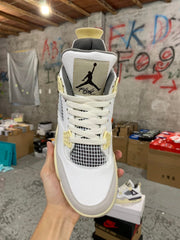 A Ma Maniere x Air Jordan 4 "Violet Ore"
