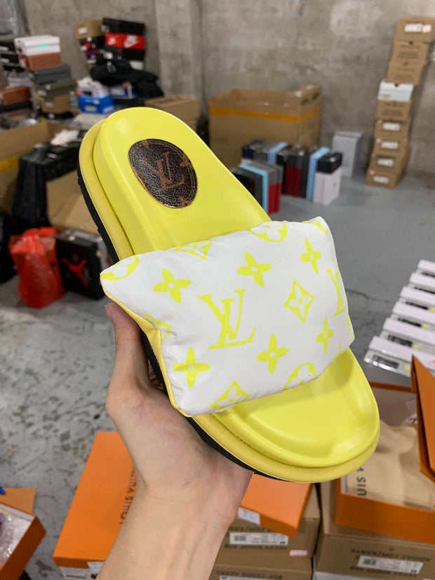 LV 22