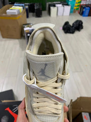 Air Jordan 4 × off white