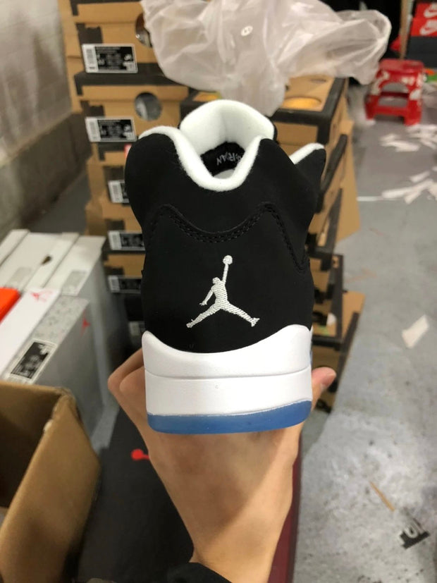 Air Jordan 5 Retro Oreo