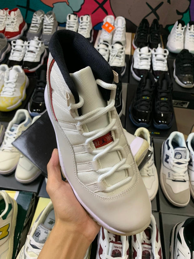 Air Jordan 11 Retro