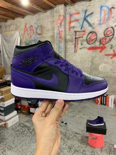 Air Jordan 1 Mid "Purple Black”