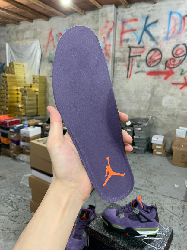 Air Jordan 4 Retro“Canyon Purple”