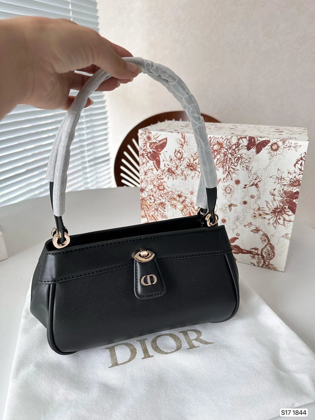 Dior armpit bag available in four colors