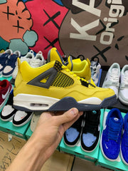 Air Jordan 4 Retro Lighting