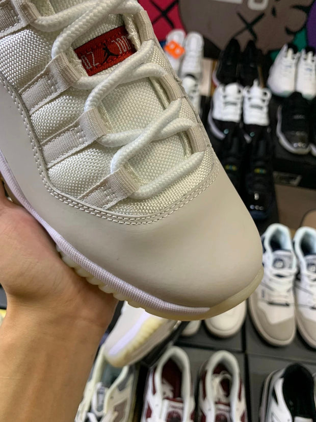 Air Jordan 11 Retro