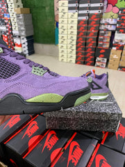 Air Jordan 4 Retro