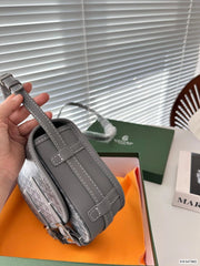 Goya messenger bag