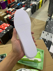OFF-WHITE Out Of Office OW